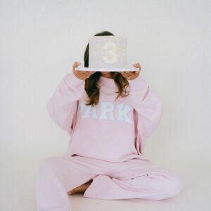 Women's Pink Sweatshirt